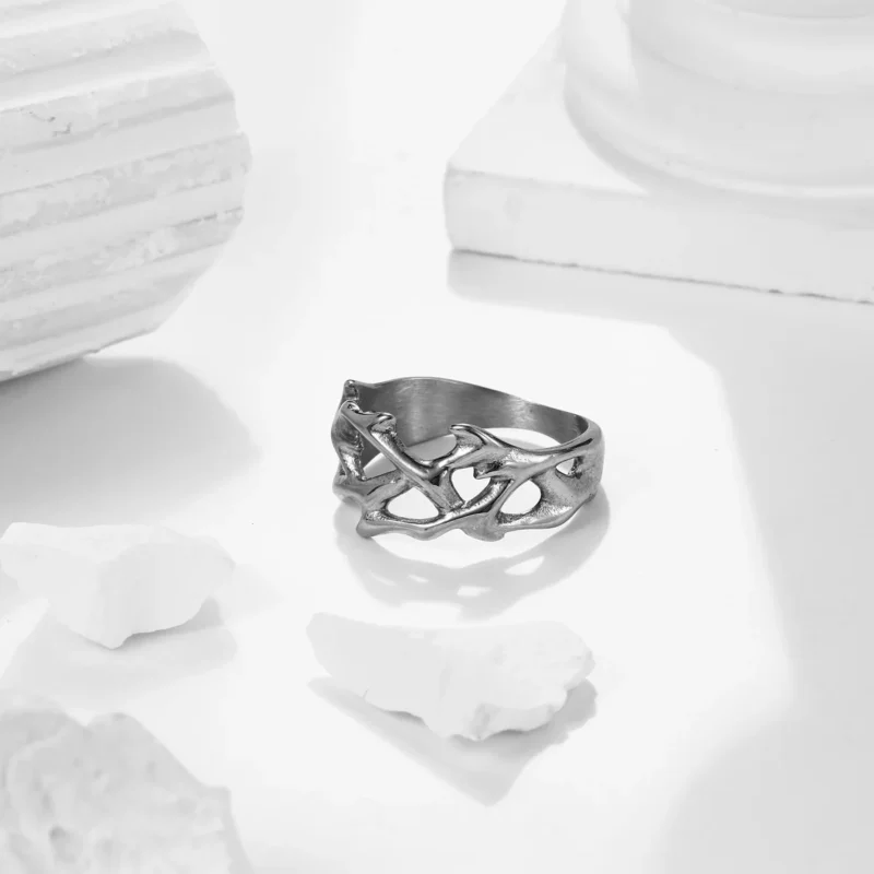 HOLLOW THORN RING - Image 3