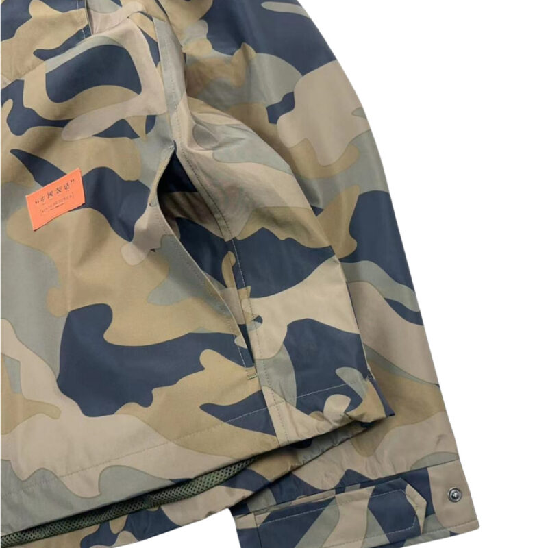CAMOUFLAGE HOODED JACKET - Image 2
